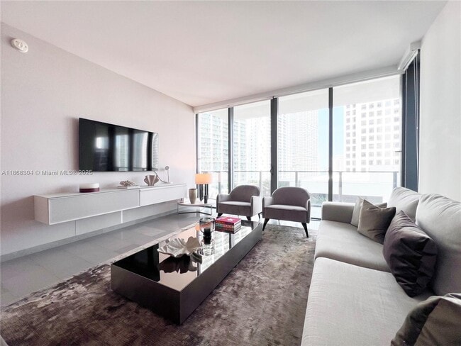 Foto del edificio - 68 SE 6th St