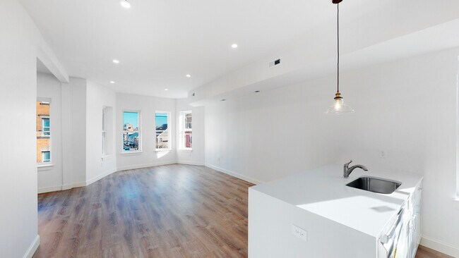 Foto del edificio - 303 Dudley St