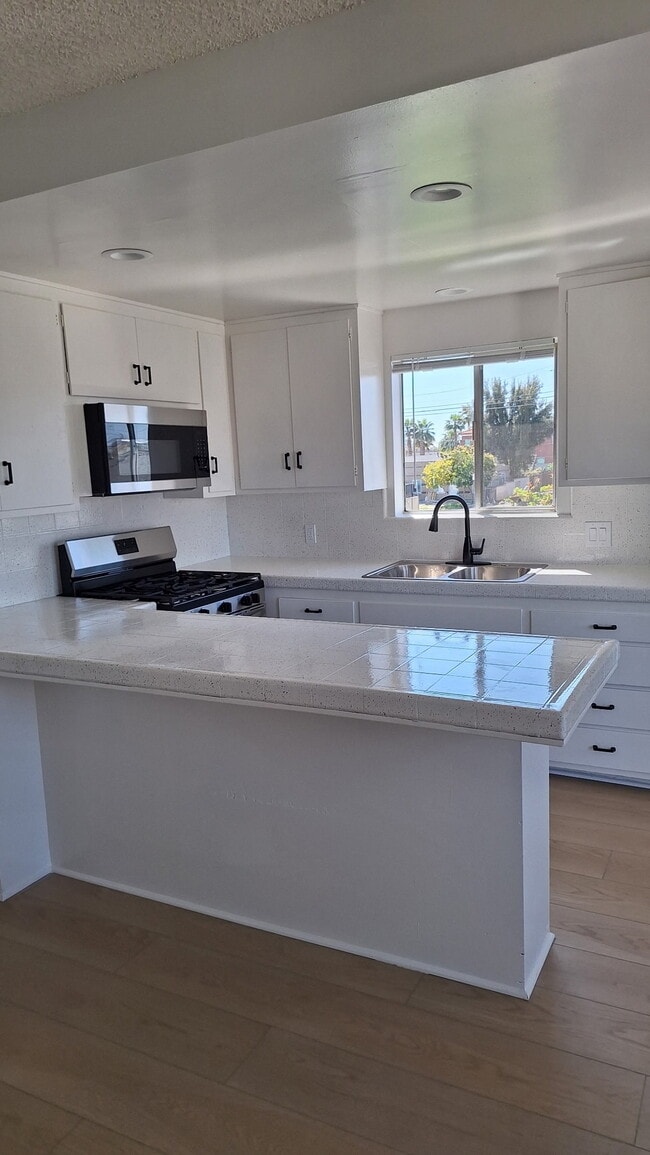 1712 #D 1 BED 1 BATH - West 166th St. Apartments