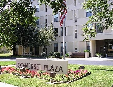 Primary Photo - Somerset Plaza Tower