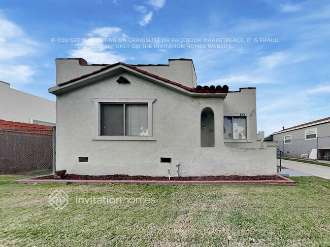 Building Photo - 455 E 51st St