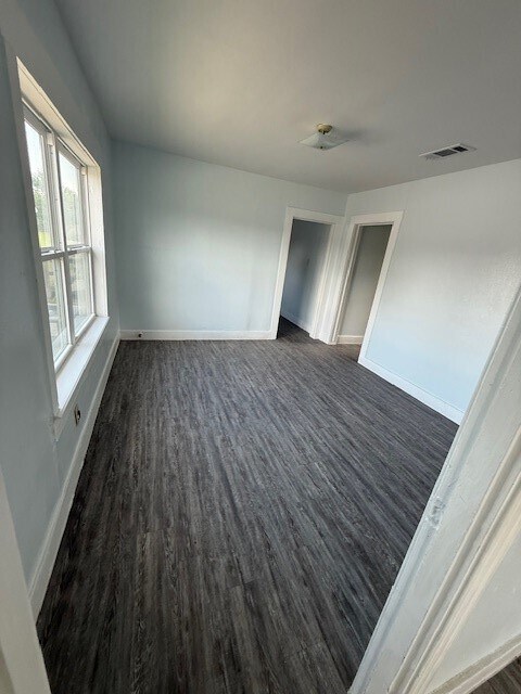 Foto principal - 4822 W Cedar Bayou Lynchburg Rd