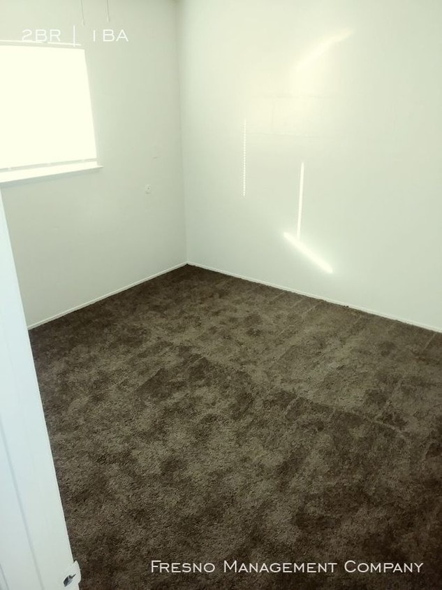 Foto del edificio - 5280 N 6th St