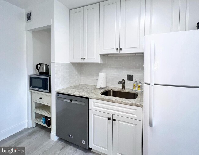 Foto del edificio - 3701 5th St S