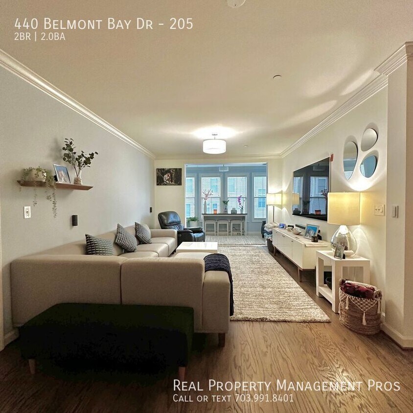 Primary Photo - 2 Bedroom Condo next to VRE and I-95!