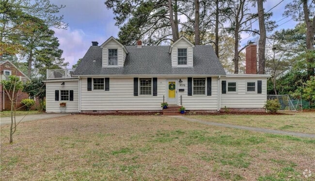 Building Photo - 8578 Circle Dr