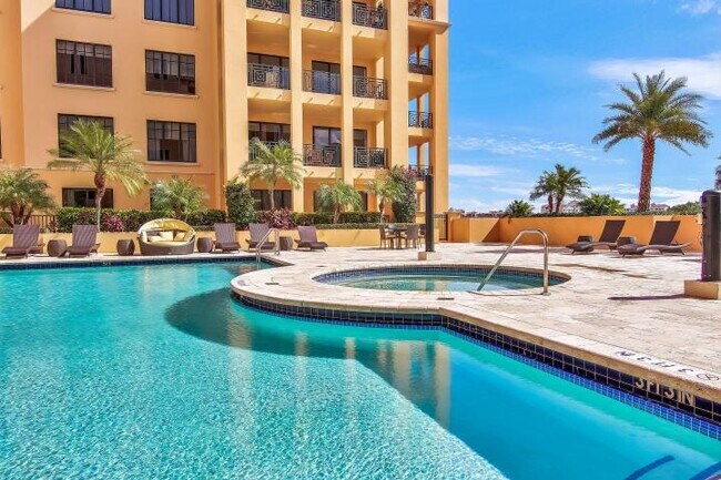 Foto del edificio - 200 E Palmetto Park Rd