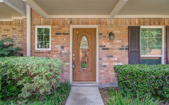 Building Photo - 727 Bunker Hill Rd