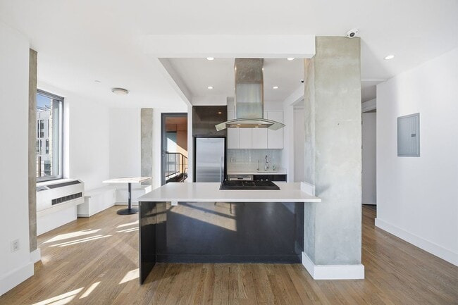 Foto del edificio - 225 E 138th St