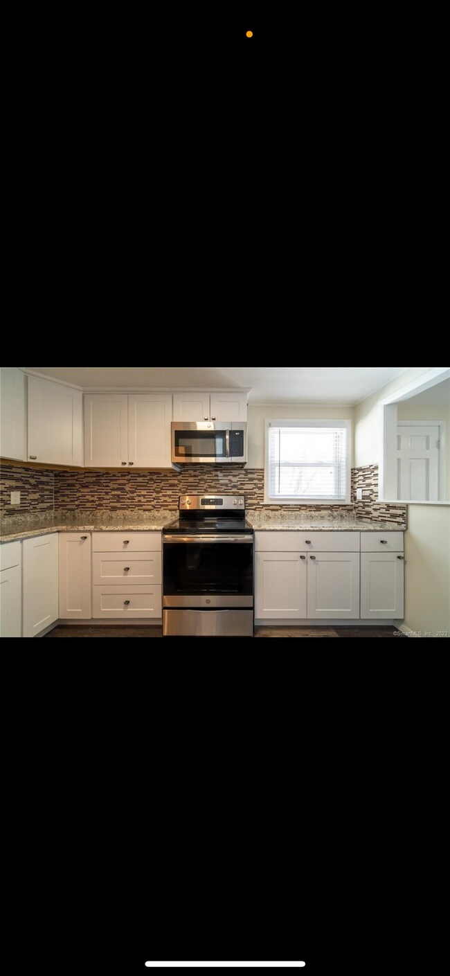 Foto del edificio - 567 Palmetto Rd