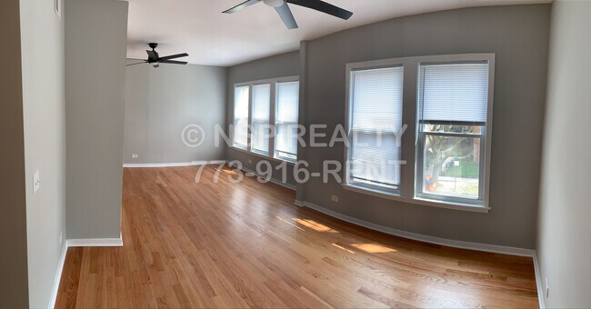 Foto del edificio - 1648 W Pratt Blvd