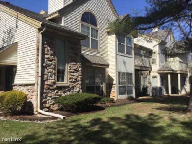 Building Photo - 2 br, 2 bath Condo - 216 Fox Meadow Drive ...