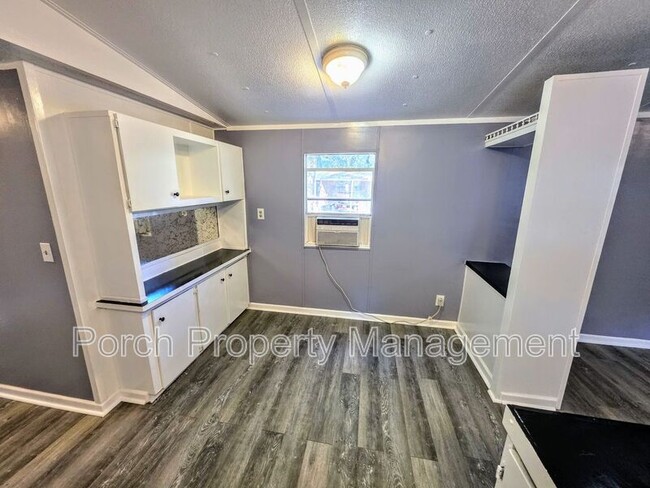 Foto del edificio - 12 Anne Cir