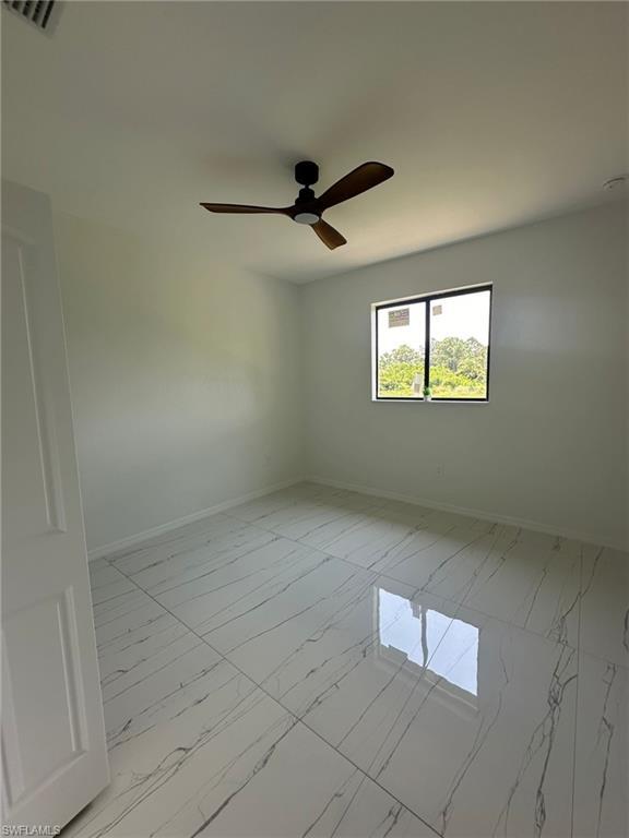 Foto del edificio - 1049 Citrus Ave S