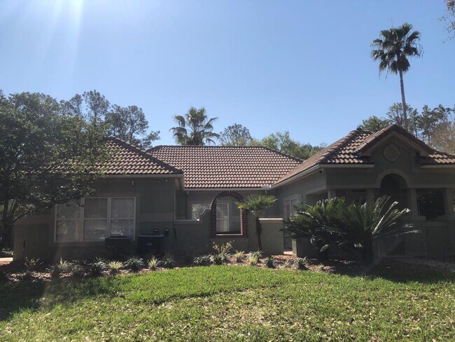 Foto del edificio - 7701 Timberlin Park Blvd
