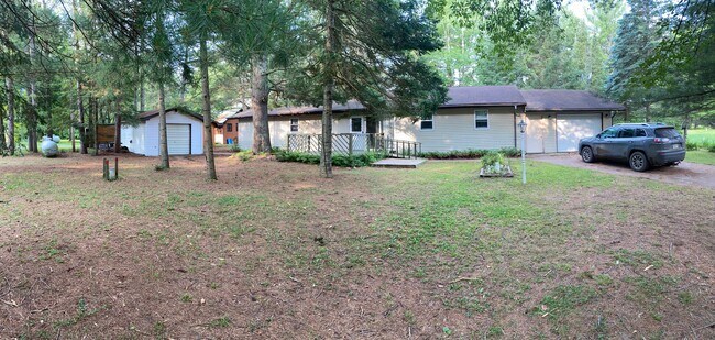 Vista de la calle - N8501 Pine Rd