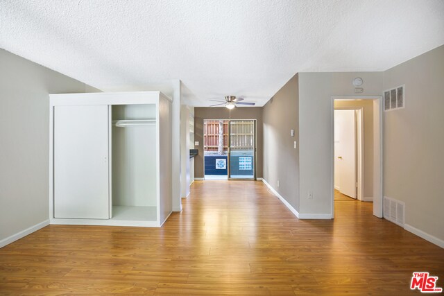 Foto del edificio - 941 N San Vicente Blvd
