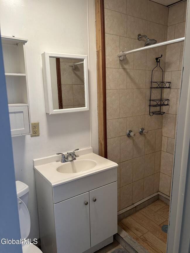 Building Photo - 1908 4th Ave