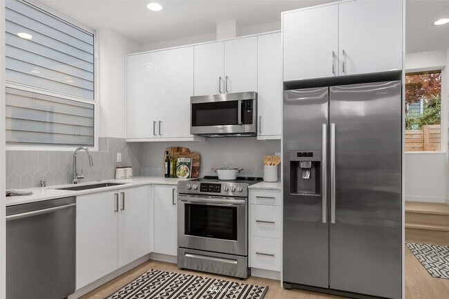 Foto del edificio - 8508 18th Ave NW