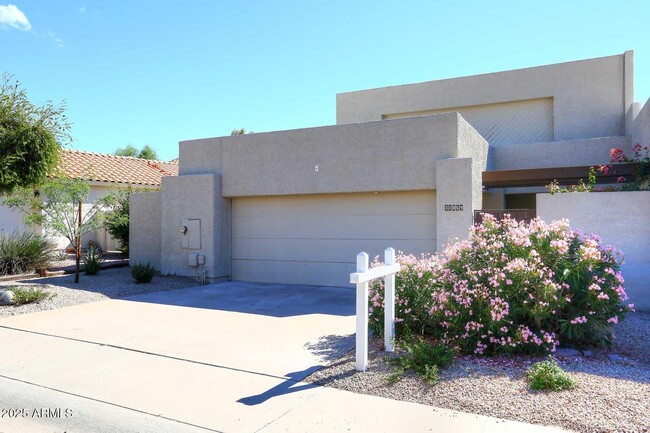 Building Photo - 11059 E Yucca St