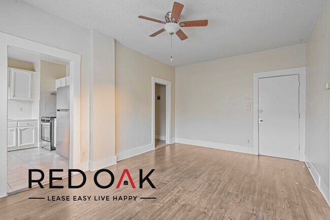 Foto del edificio - Wonderful, Bright Three Bedroom with a Spa...