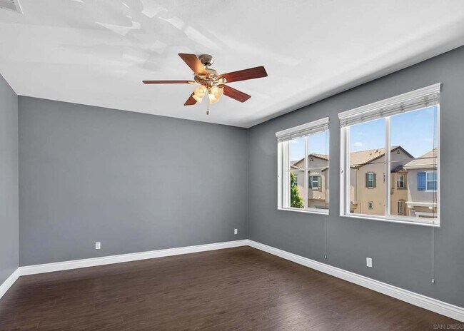 Building Photo - 42921 Avenida Amistad