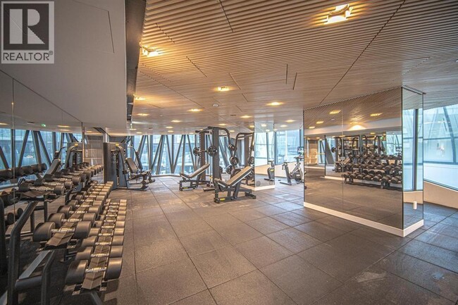 Building Photo - 1033 Nelson St.