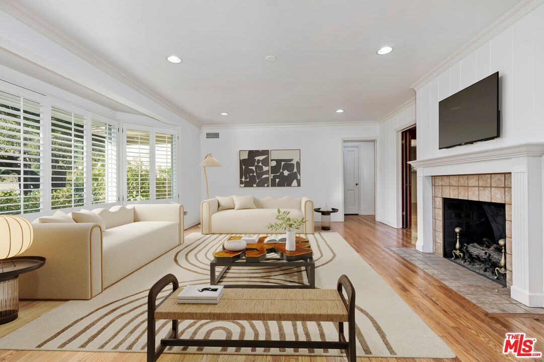 Foto principal - 3924 Woodfield Dr
