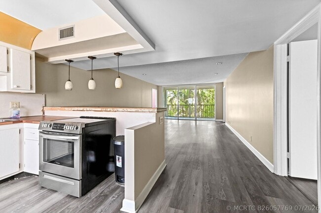 Building Photo - 4080 Tivoli Ct
