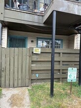 Building Photo - 6161 Reims Rd