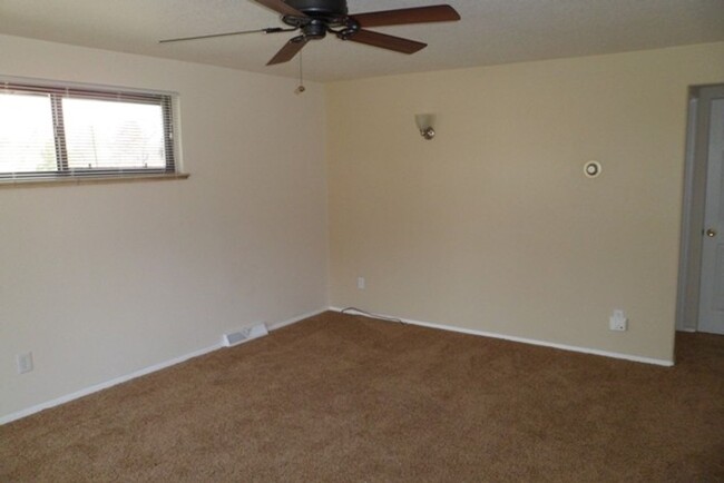 Foto del edificio - 2 bedroom, 1 bathroom home in Wheat Ridge ...