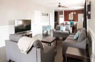 Foto del edificio - 3835 N Western Ave