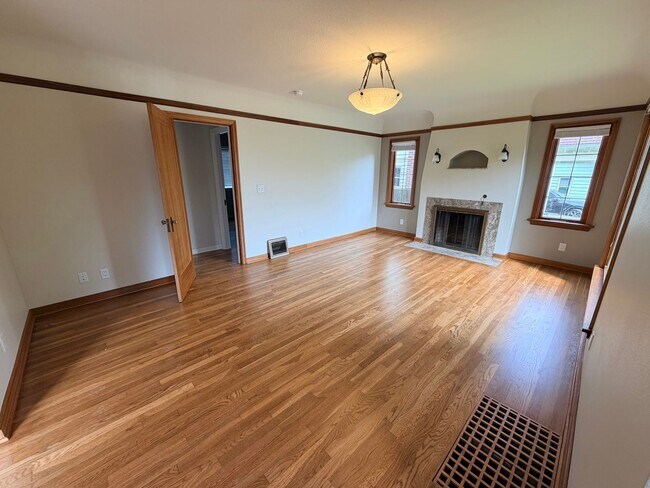 Foto del edificio - Newly Remodeled 3 bedroom/1.5 bath Craftsman in Kenton