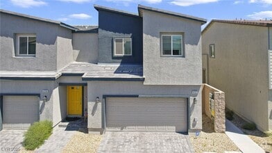 Building Photo - 4202 Lunar Cyn Ave