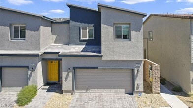 Building Photo - 4202 Lunar Cyn Ave