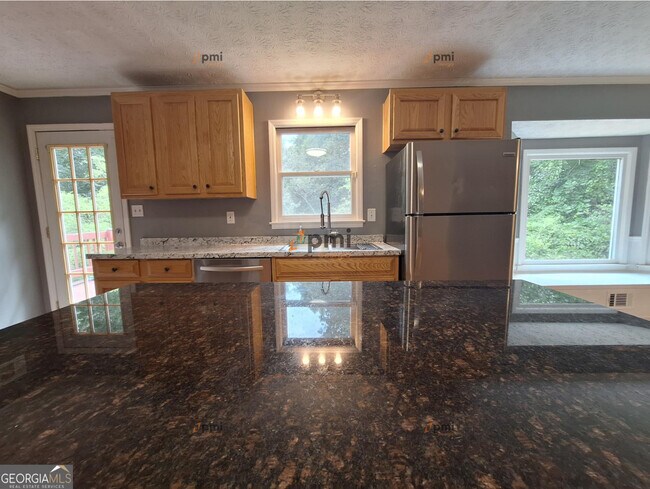 Building Photo - 4103 Renard Way