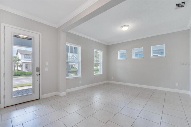 Foto del edificio - 7952 Nemours Pkwy