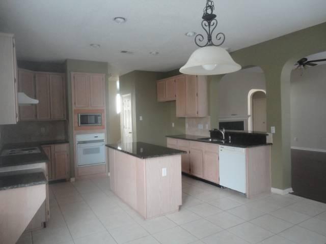 Foto del edificio - 901 Carnegie Ct