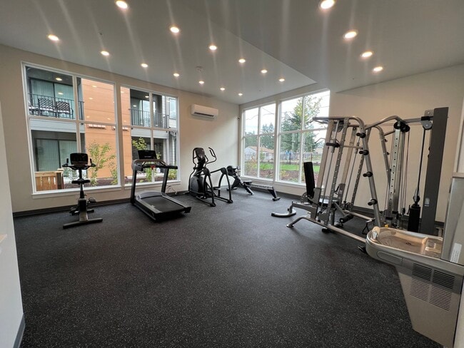 Building Photo - The Manchester Apartments