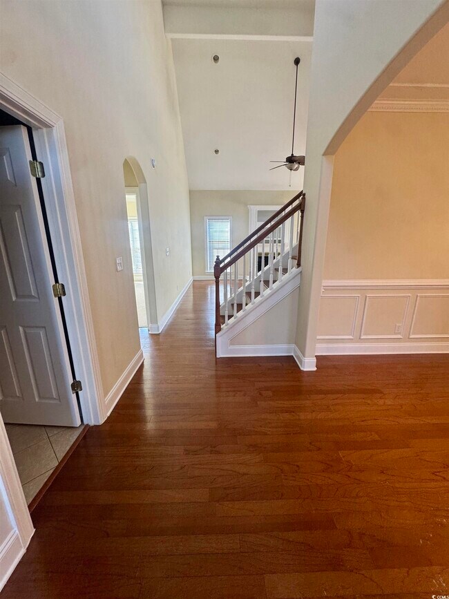 Building Photo - 544 Stonemason Dr