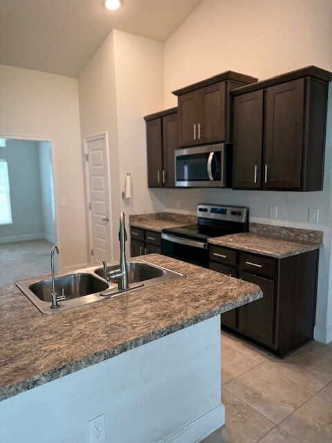 Foto del edificio - 131 NW 42nd Pl