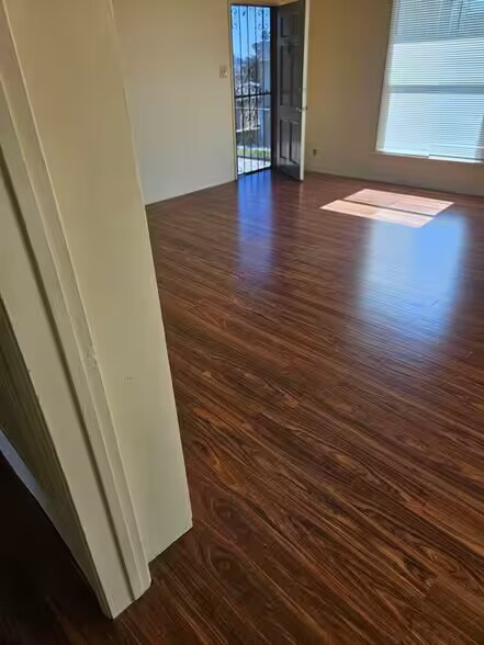 Foto del edificio - Knox Properties