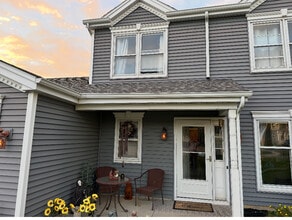 Building Photo - 716 Greenmeadow Ct