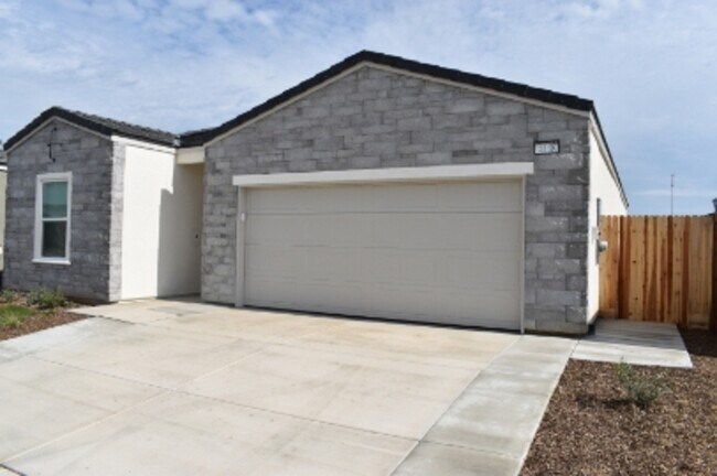 Foto del edificio - 4448 N San Miguel Ave