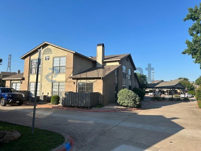 Foto del edificio - 334 W Harwood Rd