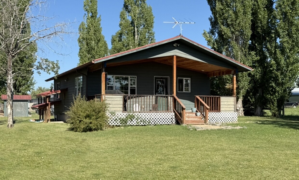 Foto principal - Kalispell Home with stunning mountain views
