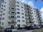 Foto principal - 3000 Riomar St