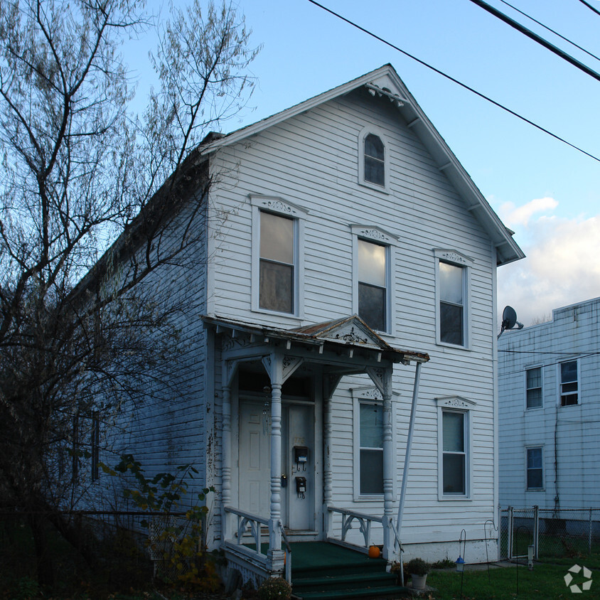 Building Photo - 776 2nd Ave