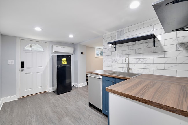 Affordable New Renovated Shared 2br Walkab... - Affordable New Renovated Shared 2br Walkab... Apartment