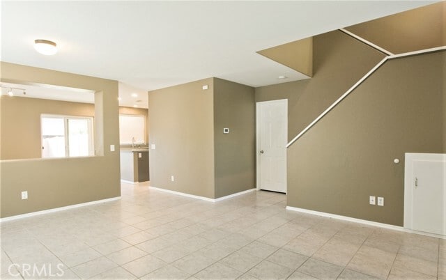 Building Photo - 265 S Olive St